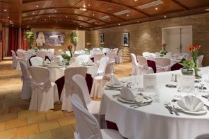 Salon Jardin - Salle de mariage - château de Montvillargenne